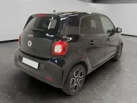 Usata Smart ForFour Electric Drive Passion 60 kW (82 CV) 2019 Nero Berlina