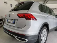 Usata VW Tiguan Elegance 150 CV (110 kW) 2022 Argento SUV