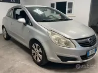 Usata Opel Corsa 60 CV (44 kW) 2007 Grigio Utilitaria