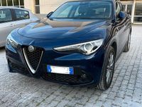 Usata Alfa Romeo Stelvio Executive 210 CV (154 kW) 2018 Blu SUV