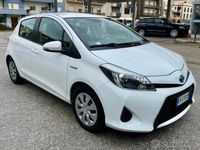 usata Toyota Yaris Hybrid 3ª serie - 2013