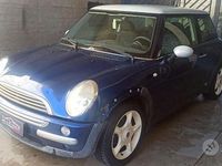 Usata Mini Cooper 116 CV (85 kW) 2002 Blu Utilitaria