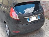 Usata Ford Fiesta 95 CV (69 kW) 2015 Nero Utilitaria