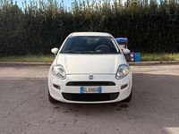 Usata Fiat Punto Evo Dynamic 77 CV (56 kW) 2012 Bianco Utilitaria