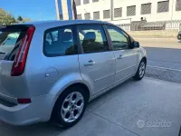 Usata Ford C-MAX Titanium 110 CV (80 kW) 2010 Beige Monovolume