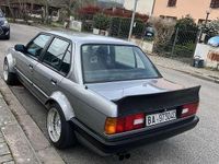 Usata BMW 318 105 CV (77 kW) 1987 Berlina