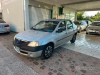 Usata Dacia Logan 75 CV (55 kW) 2005 Grigio Berlina