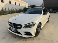 Usata Mercedes C220 AMG 194 CV (142 kW) 2019 Bianco Berlina