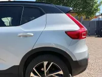 Usata Volvo XC40 R-Design 179 CV (131 kW) 2022 Argento SUV