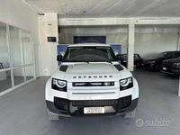 Usata Land Rover Defender SE 200 CV (147 kW) 2021 Bianco Station wagon