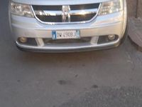 Usata Dodge Journey 140 CV (102 kW) 2008 Grigio SUV