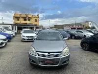 Usata Opel Astra Cosmo 101 CV (74 kW) 2007 Grigio Berlina