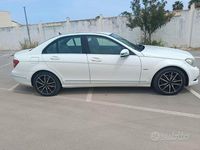 Usata Mercedes C220 Executive 170 CV (125 kW) 2011 Bianco Berlina