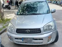 Usata Toyota RAV4 128 CV (94 kW) 2001 Grigio SUV
