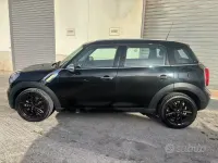 Usata Mini Cooper SD Countryman 111 CV (81 kW) 2012 Nero SUV