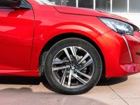 Usata Peugeot 208 Allure 100 CV (73 kW) 2022 Rosso Utilitaria