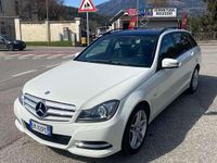 Usata Mercedes C220 Avantgarde 170 CV (125 kW) 2012 Bianco Station wagon