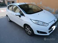 Usado Ford Fiesta Titanium 75 HP (55 kW) 2017 Branco Citadino