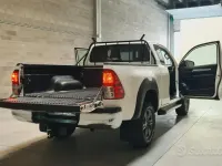 Usata Toyota HiLux 150 CV (110 kW) 2021 Bianco Pick-up