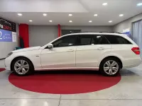 Usata Mercedes E220 Executive 170 CV (125 kW) 2013 Bianco Station wagon
