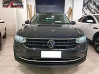Usata VW Tiguan Life 150 CV (110 kW) 2022 Grigio scuro SUV