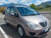 Usata Lancia Musa Gold 95 CV (69 kW) 2011 Beige Monovolume