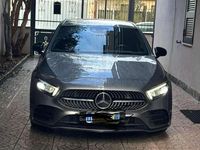 Usata Mercedes A180 Premium 116 CV (85 kW) 2019 Grigio Berlina