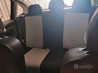 Usata VW Passat 110 CV (80 kW) 2004 Grigio Berlina