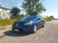 Usata Renault Mégane GrandTour Intens 110 CV (80 kW) 2017 Bluazzurro Station wagon