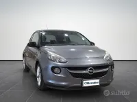 Usata Opel Adam Rocks 70 CV (51 kW) 2017 Grigio Utilitaria