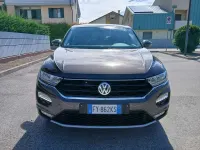 Usata VW T-Roc Style 116 CV (85 kW) 2019 Tetto nero SUV