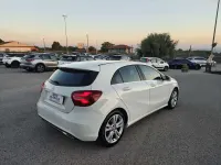 Usata Mercedes A180 Premium 109 CV (80 kW) 2016 Bianco Utilitaria