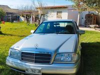 Usata Mercedes C200 136 CV (100 kW) 1995 Grigio Berlina