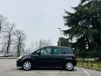 Usata Renault Modus 88 CV (64 kW) 2012 Nero Monovolume