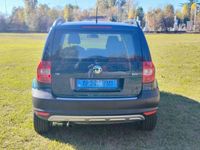 Usata Skoda Yeti Ambition 110 CV (80 kW) 2012 Blu/azzurro SUV