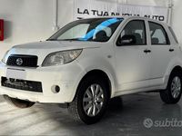 Usata Daihatsu Terios 102 CV (75 kW) 2013 Bianco SUV