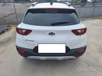 Usata Kia Stonic 100 CV (73 kW) 2020 Bianco SUV