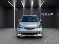 Usata Smart ForFour Superpassion 71 CV (52 kW) 2019 Grigio Utilitaria