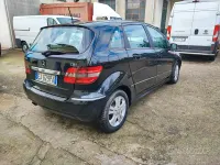 Usata Mercedes B180 109 CV (80 kW) 2011 Nero Monovolume