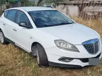 Usata Lancia Delta 120 CV (88 kW) 2010 Bianco Utilitaria