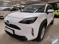 Usata Toyota Yaris Active 92 CV (67 kW) 2023 Bianco Utilitaria