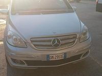 Usata Mercedes B180 2008 Grigio Monovolume
