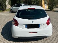Gebraucht Peugeot 208 82 PS (60 kW) 2013 Weiß Kleinwagen