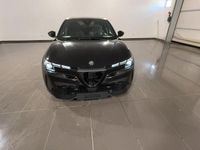 Nuova Alfa Romeo Junior Edizione Speciale 136 CV (100 kW) 2025 Nero metallizzato SUV