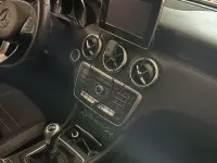Usata Mercedes A180 109 CV (80 kW) 2016 Berlina