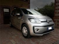 Usata VW up! Move 68 CV (50 kW) 2018 Grigio Utilitaria