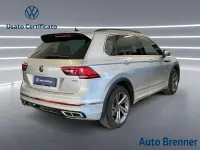 Usata VW Tiguan R-line 200 CV (147 kW) 2021 Argento met SUV