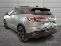 Usata Renault Austral Iconic Esprit Alpine 131 CV (96 kW) 2023 Nero SUV