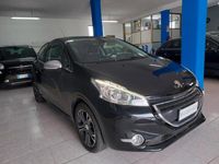Usata Peugeot 208 Sport 68 CV (50 kW) 2015 Nero Utilitaria