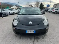 Usata VW New Beetle 105 CV (77 kW) 2007 Nero Utilitaria